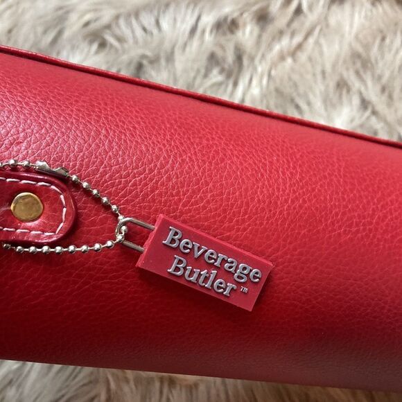 Beverage Butler Red Leather Zip Cylinder Wine Bottle Holder - Picture 6 of 8